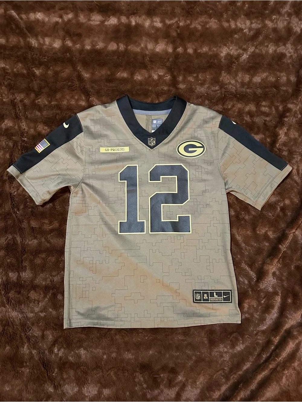Nike NFL On Field Green Bay Packers Aaron Rodgers Salute to Service Jersey
